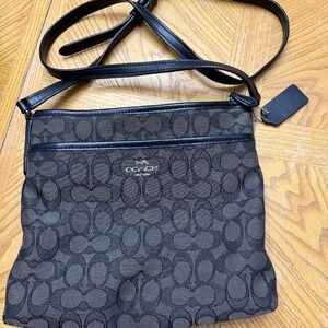 Coach crossbody purse